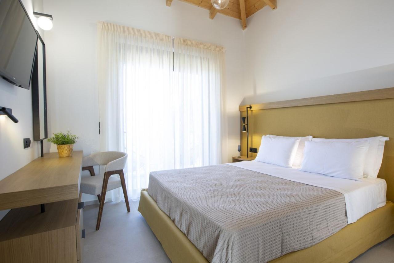 Inorato - Luxury Villa With Private Swimming Pool Kalamitsi  Luaran gambar